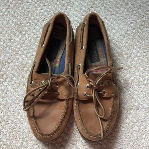 Sperry boat shoes